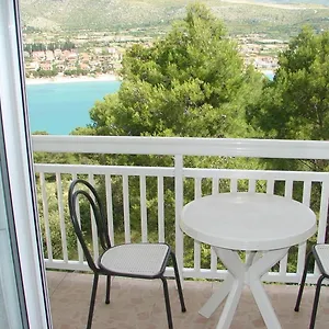 Mara Trogir